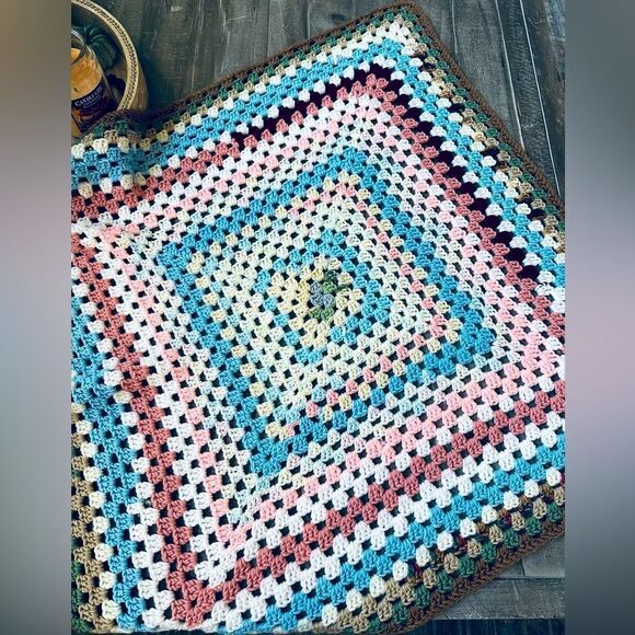 Handmade Vintage Crochet Afghan Throw Baby Blanket - Picture 1 of 5